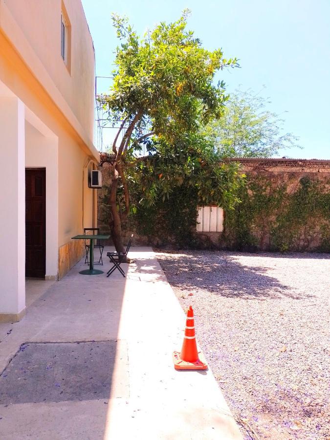 Hostal Los Faroles Chicoana Eksteriør bilde